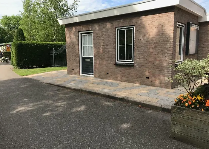 Holiday home De Goede Ree 1 En 2 *