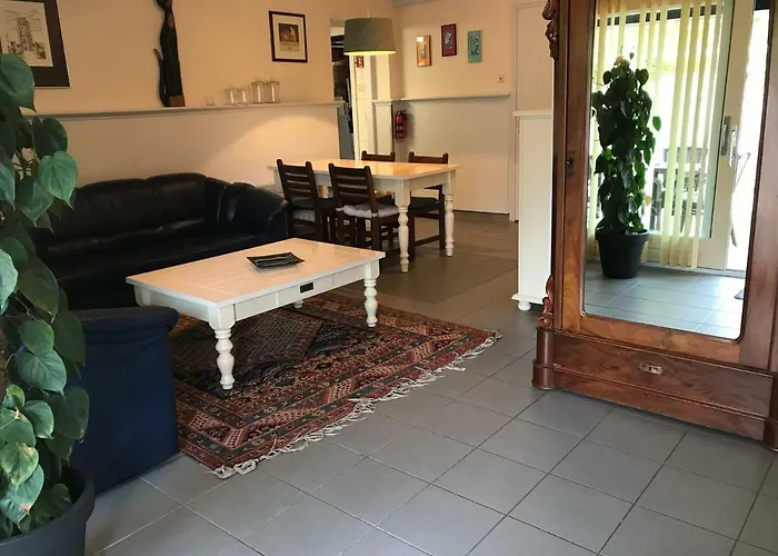 Holiday home De Goede Ree 1 En 2 *